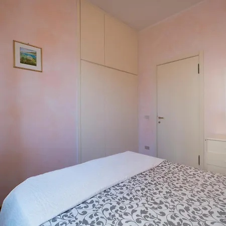 607 - Bellissimo Quadrilocale In Centro A Numana, Aria Condizionata, Portico, Vista Mare Spettacolare E Garage *