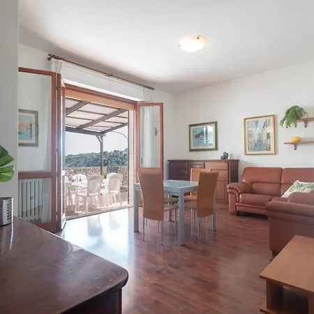 607 - Bellissimo Quadrilocale In Centro A Numana, Aria Condizionata, Portico, Vista Mare Spettacolare E Garage - Spiaggia White Beach Club Omaggio Dal Lun Al Ven Dal 24-08 アパート