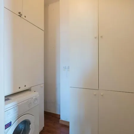 607 - Bellissimo Quadrilocale In Centro A Numana, Aria Condizionata, Portico, Vista Mare Spettacolare E Garage * Numana