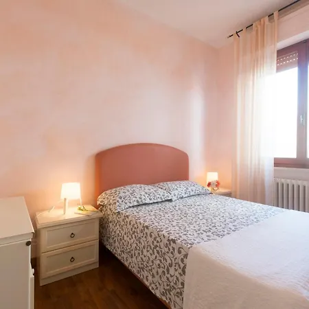 607 - Bellissimo Quadrilocale In Centro A Numana, Aria Condizionata, Portico, Vista Mare Spettacolare E Garage Appartement