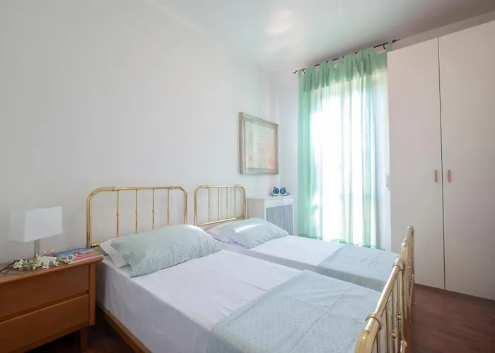 607 - Bellissimo Quadrilocale In Centro A Numana, Aria Condizionata, Portico, Vista Mare Spettacolare E Garage Apartment Numana