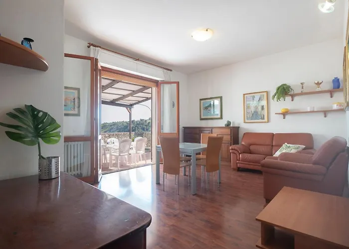 607 - Bellissimo Quadrilocale In Centro A Numana, Aria Condizionata, Portico, Vista Mare Spettacolare E Garage Apartment