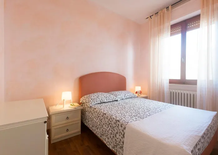 607 - Bellissimo Quadrilocale In Centro A Numana, Aria Condizionata, Portico, Vista Mare Spettacolare E Garage Apartment